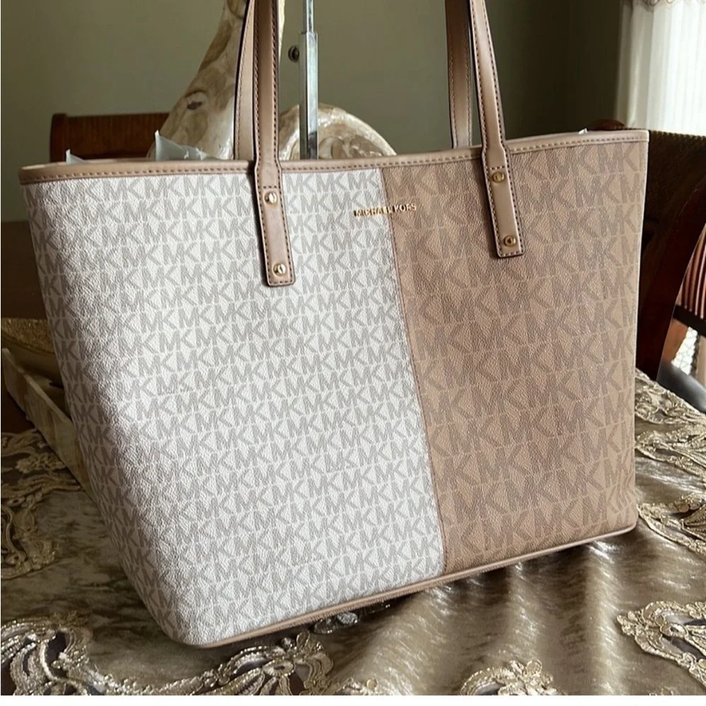 Michael Kors LG tote